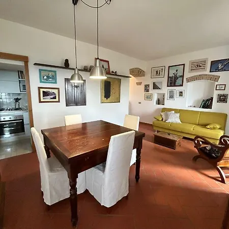 Casa Al Castello Semesterbostad Rosignano Marittimo