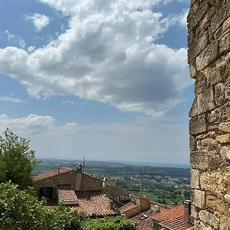 Semesterbostad Casa Al Castello